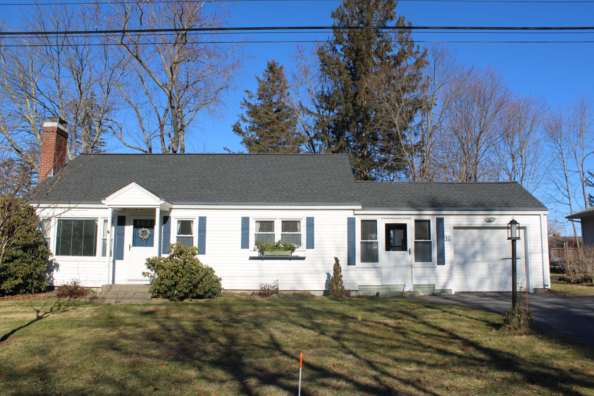 Roofing, Siding, Windows, and Insulation Contractor in Hudson MA