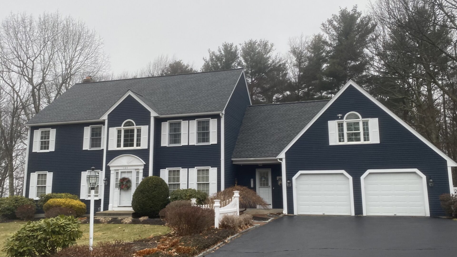 Roofing, Siding, Windows, and Insulation Contractor in Sutton MA